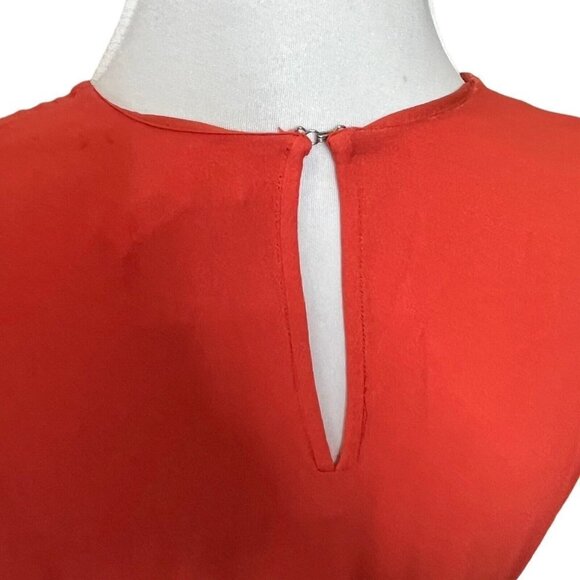 Welcome to my closet! - Picture 7 of 16